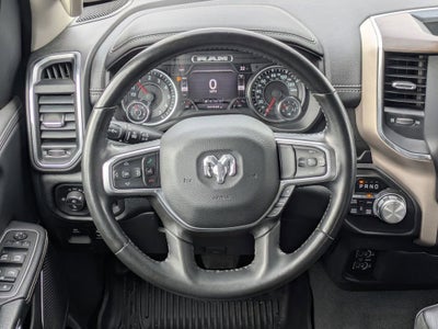 2022 RAM 1500 Laramie Crew Cab 4x4 5'7" Box