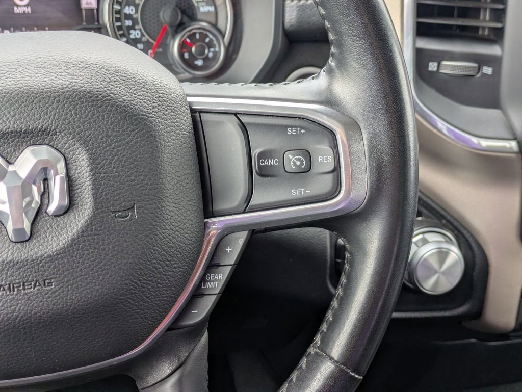 2022 RAM 1500 Laramie Crew Cab 4x4 5'7" Box