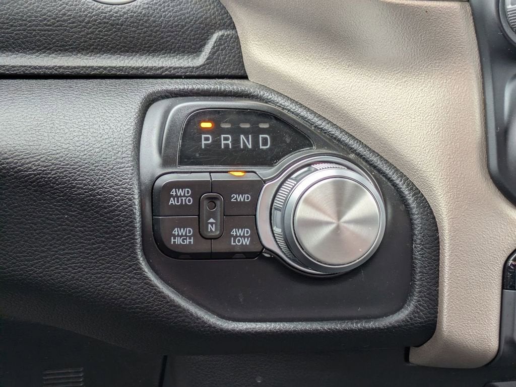 2022 RAM 1500 Laramie Crew Cab 4x4 5'7" Box