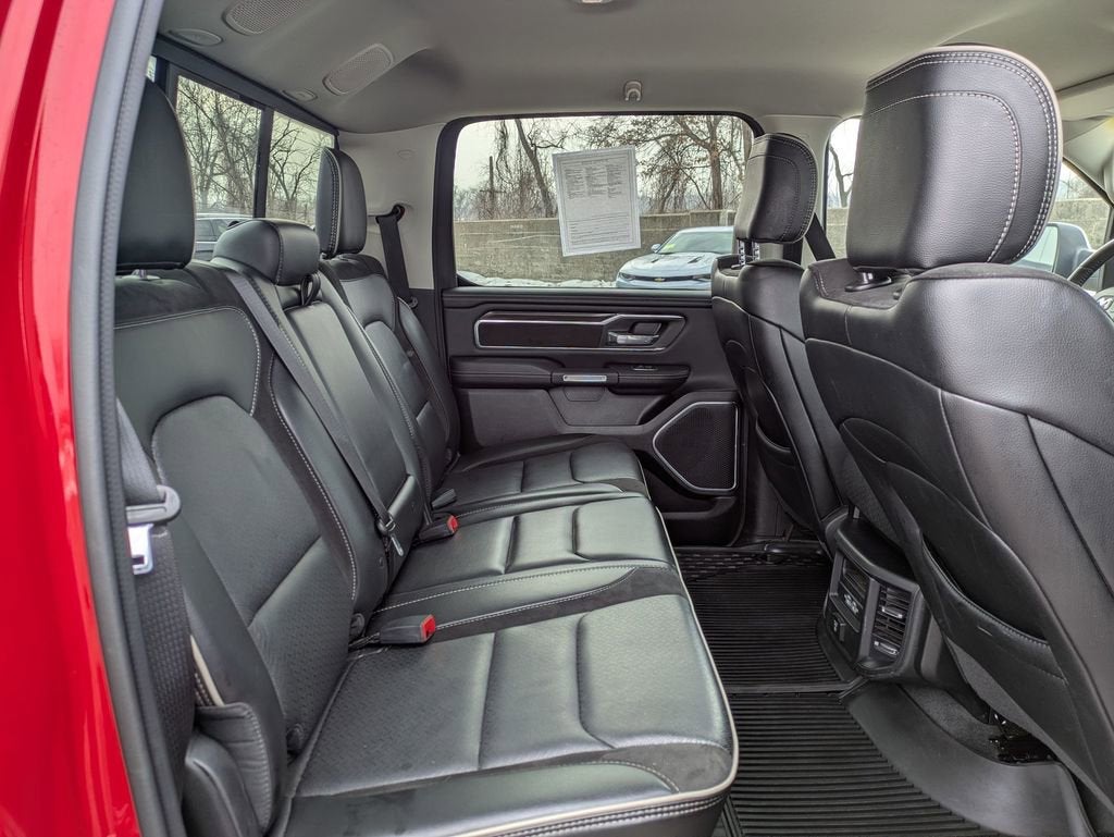 2022 RAM 1500 Laramie Crew Cab 4x4 5'7" Box