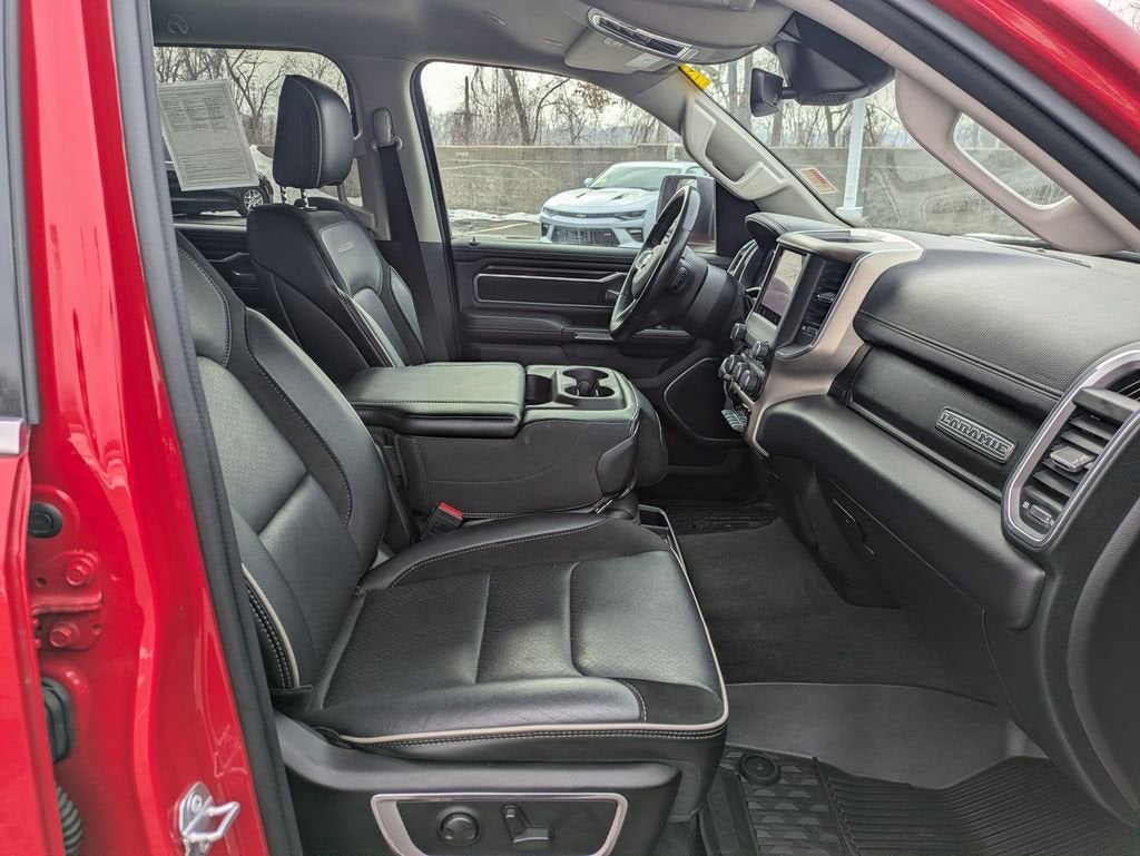 2022 RAM 1500 Laramie Crew Cab 4x4 5'7" Box