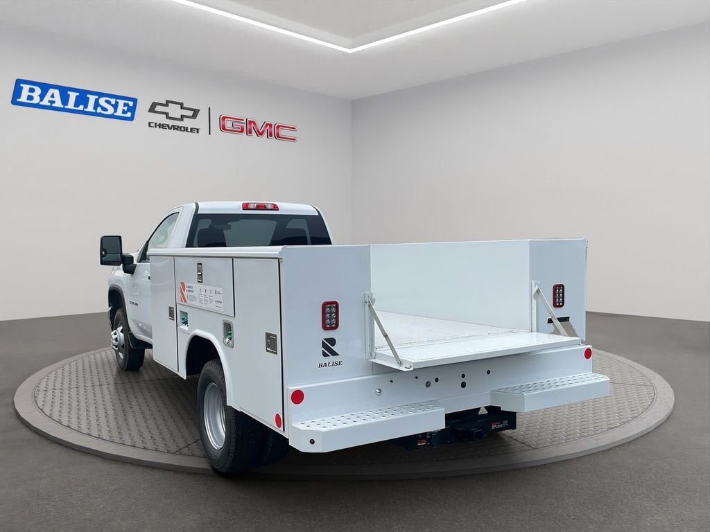 2025 Chevrolet Silverado 3500 HD Chassis Cab Work Truck