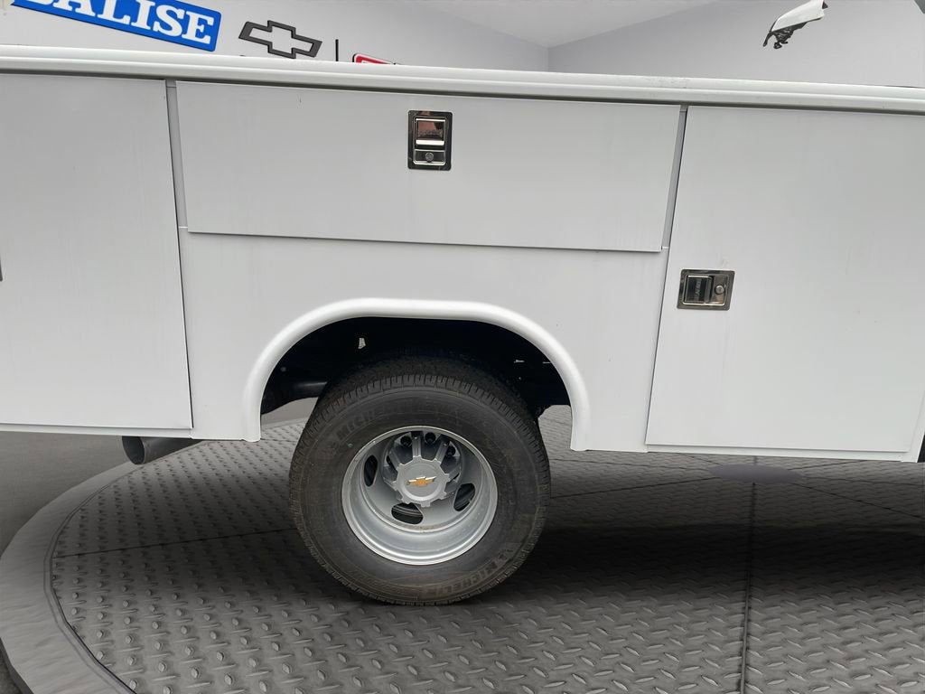 2025 Chevrolet Silverado 3500 HD Chassis Cab Work Truck