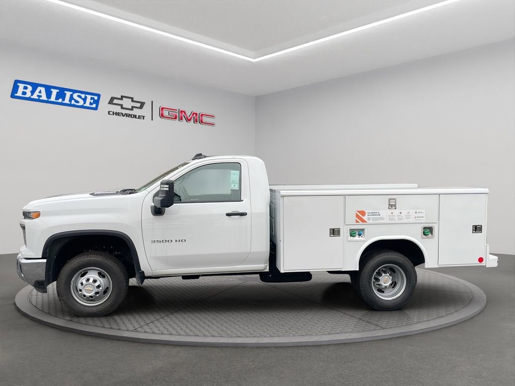 2025 Chevrolet Silverado 3500 HD Chassis Cab Work Truck