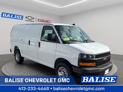 2025 Chevrolet Express Cargo 3500 WT