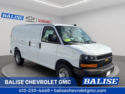 2025 Chevrolet Express Cargo 3500 WT