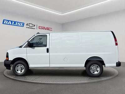 2025 Chevrolet Express Cargo 3500 WT