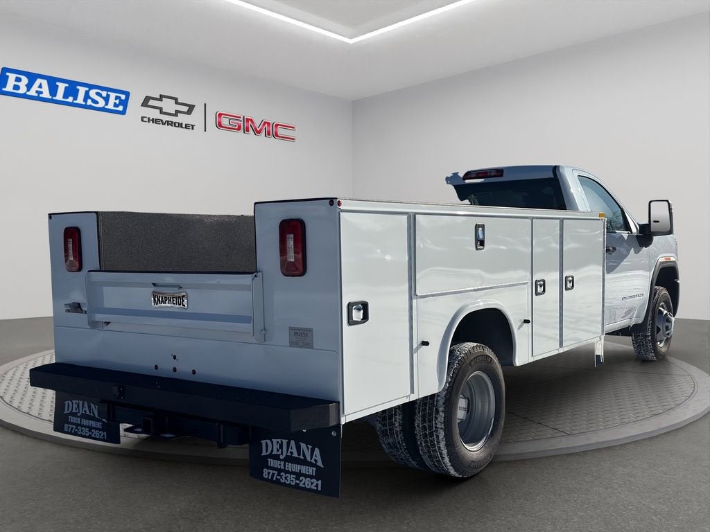 2025 GMC Sierra 3500 HD Chassis Cab Pro