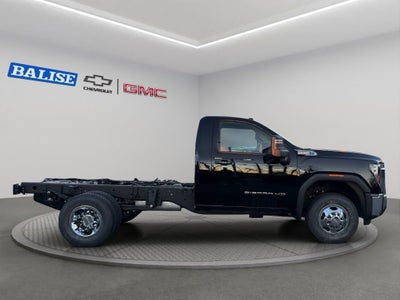 2026 GMC Sierra 3500 HD Chassis Cab SLE