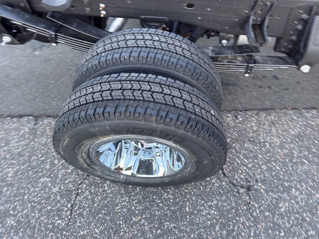 2026 GMC Sierra 3500 HD Chassis Cab SLE