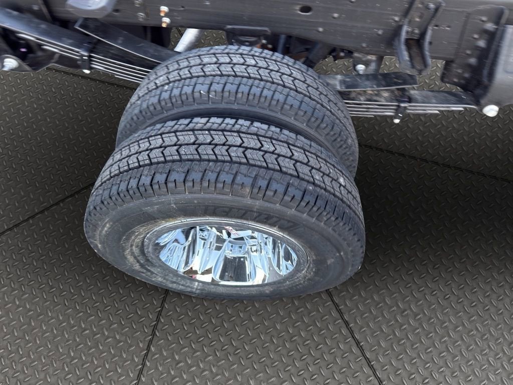 2026 GMC Sierra 3500 HD Chassis Cab SLE