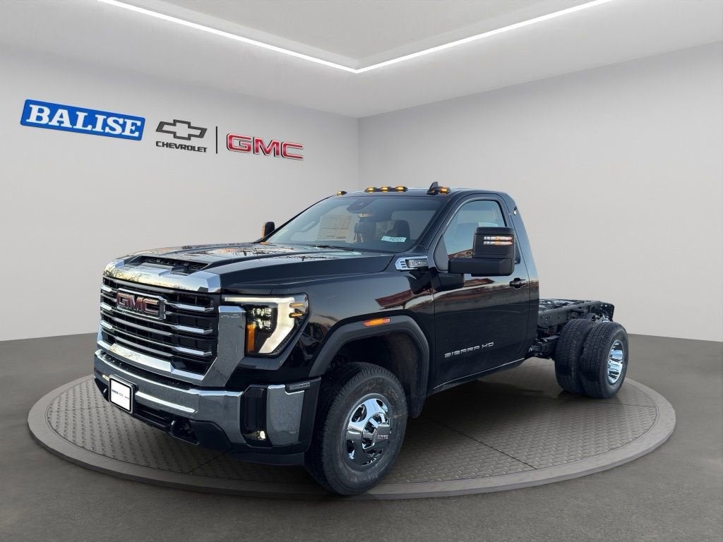 2026 GMC Sierra 3500 HD Chassis Cab SLE