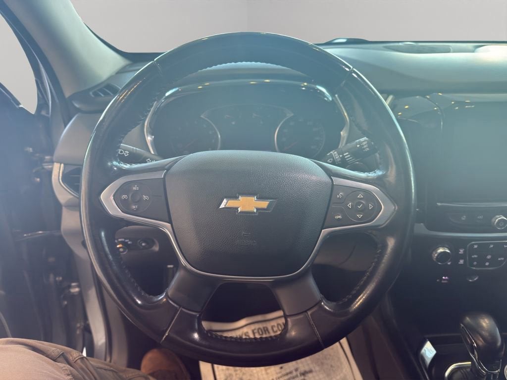 2021 Chevrolet Traverse LT Leather