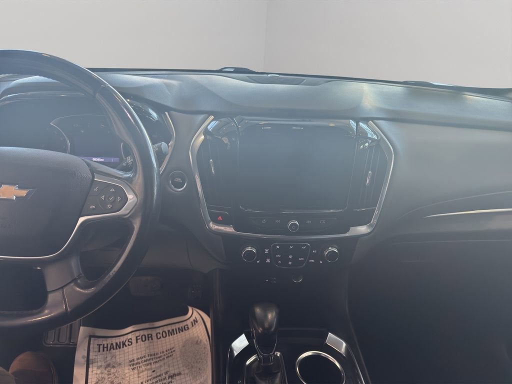 2021 Chevrolet Traverse LT Leather