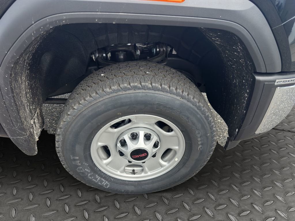 2025 GMC Sierra 2500 HD Pro