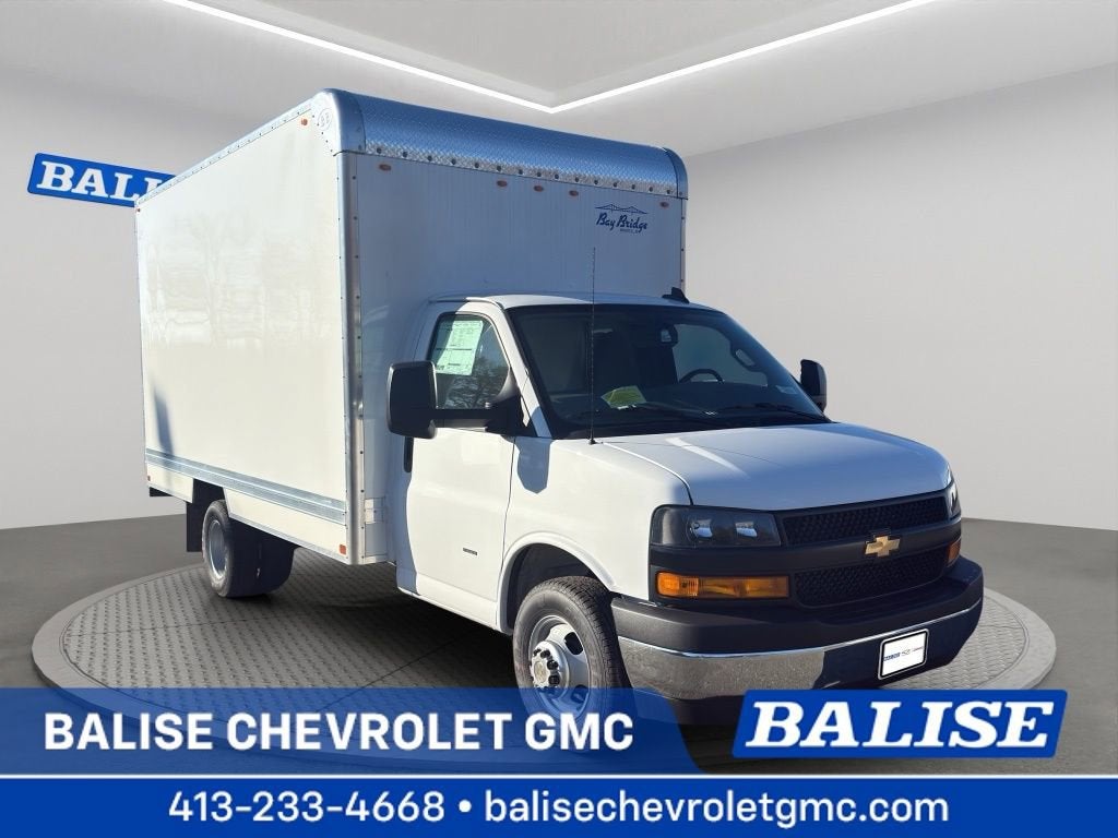 2025 Chevrolet Express Cutaway 3500 1WT