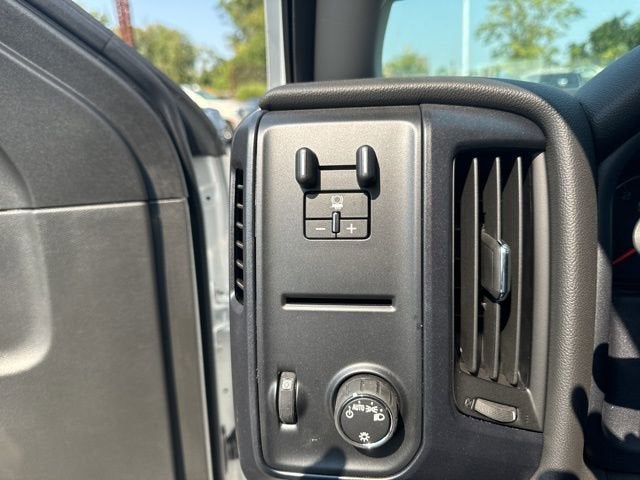 2024 Chevrolet Silverado 4500 HD Work Truck