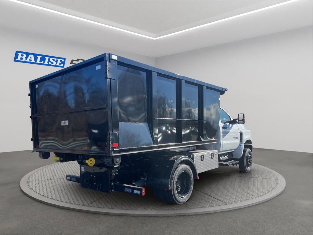 2025 Chevrolet Silverado 5500 HD Work Truck