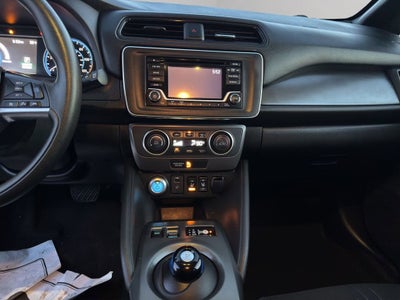 2019 Nissan LEAF S