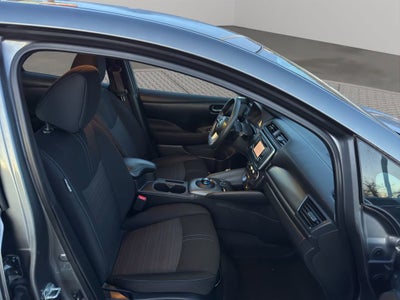2019 Nissan LEAF S