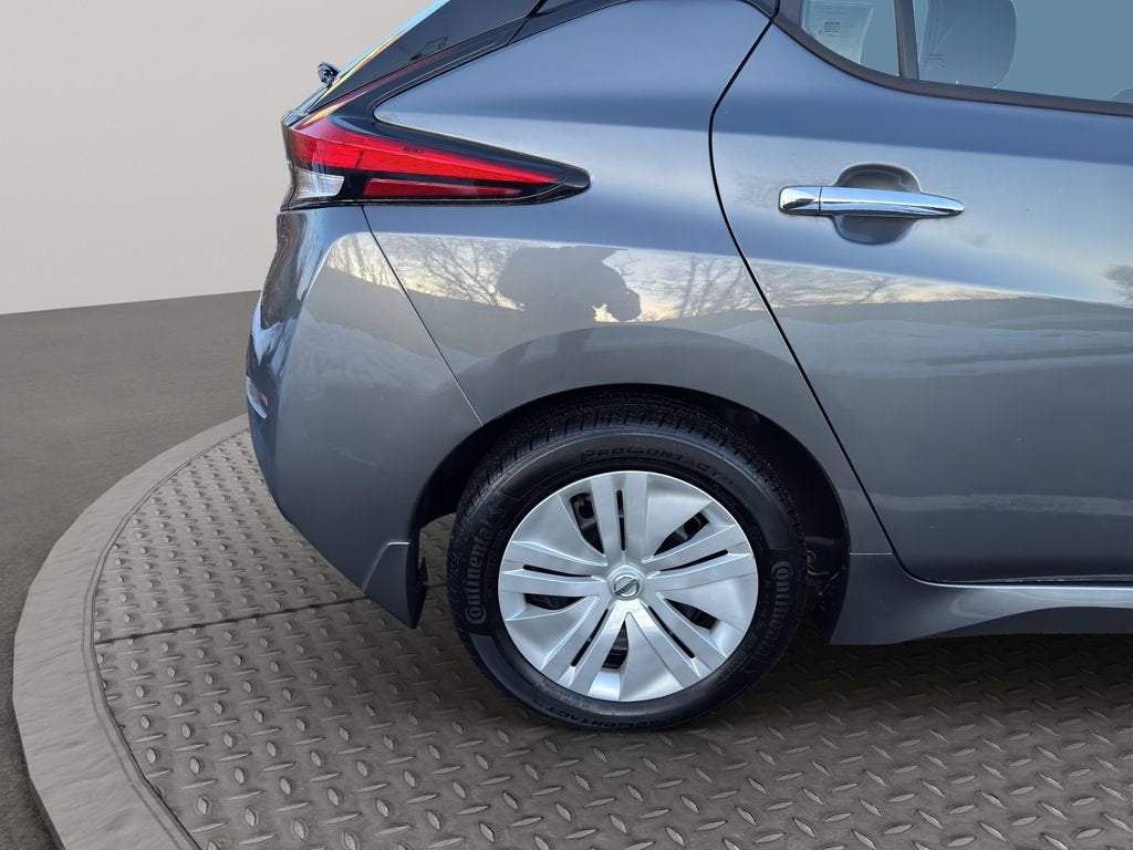 2019 Nissan LEAF S