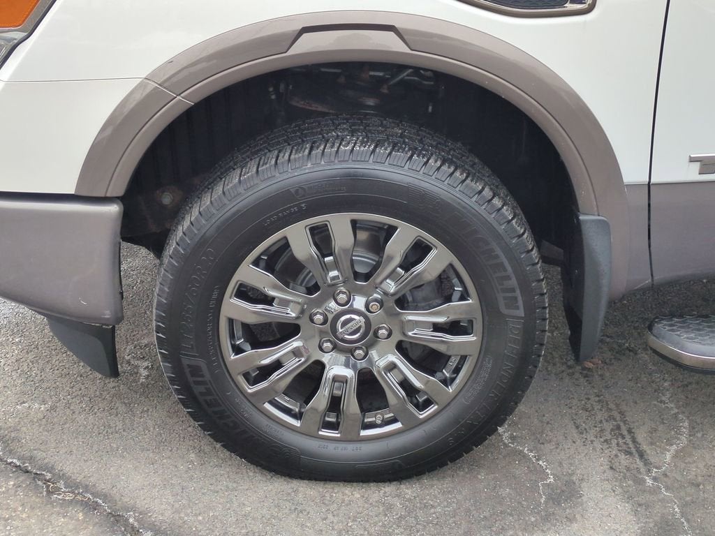 2018 Nissan TITAN XD Platinum Reserve Diesel