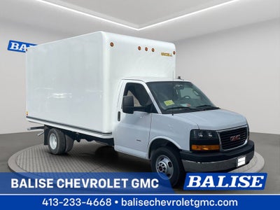 2025 GMC Savana Cutaway 3500 1WT