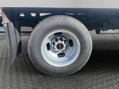 2025 GMC Savana Cutaway 3500 1WT