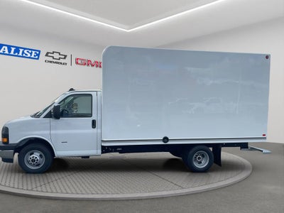 2025 GMC Savana Cutaway 3500 1WT
